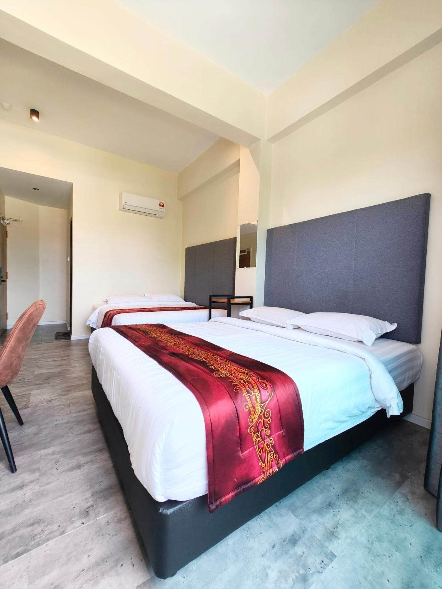 Pangkor Pop Ash Hotel Pekan Pangkor Exterior photo